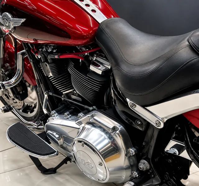 Harley-Davidson Fat Boy 114 - Foto 4
