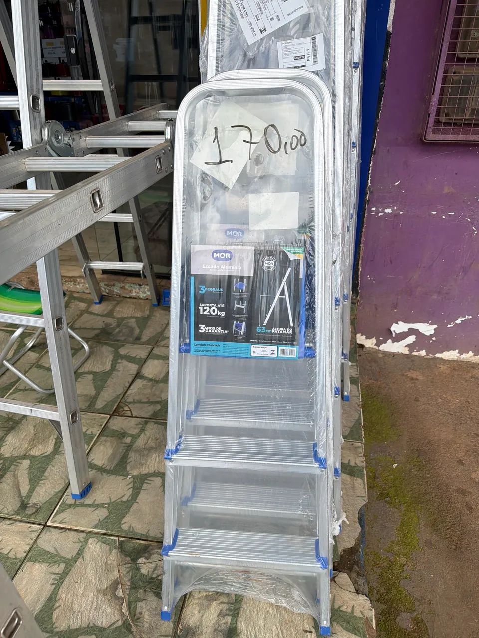 ESCADAS EM ALUMÍNIO  - Foto 2