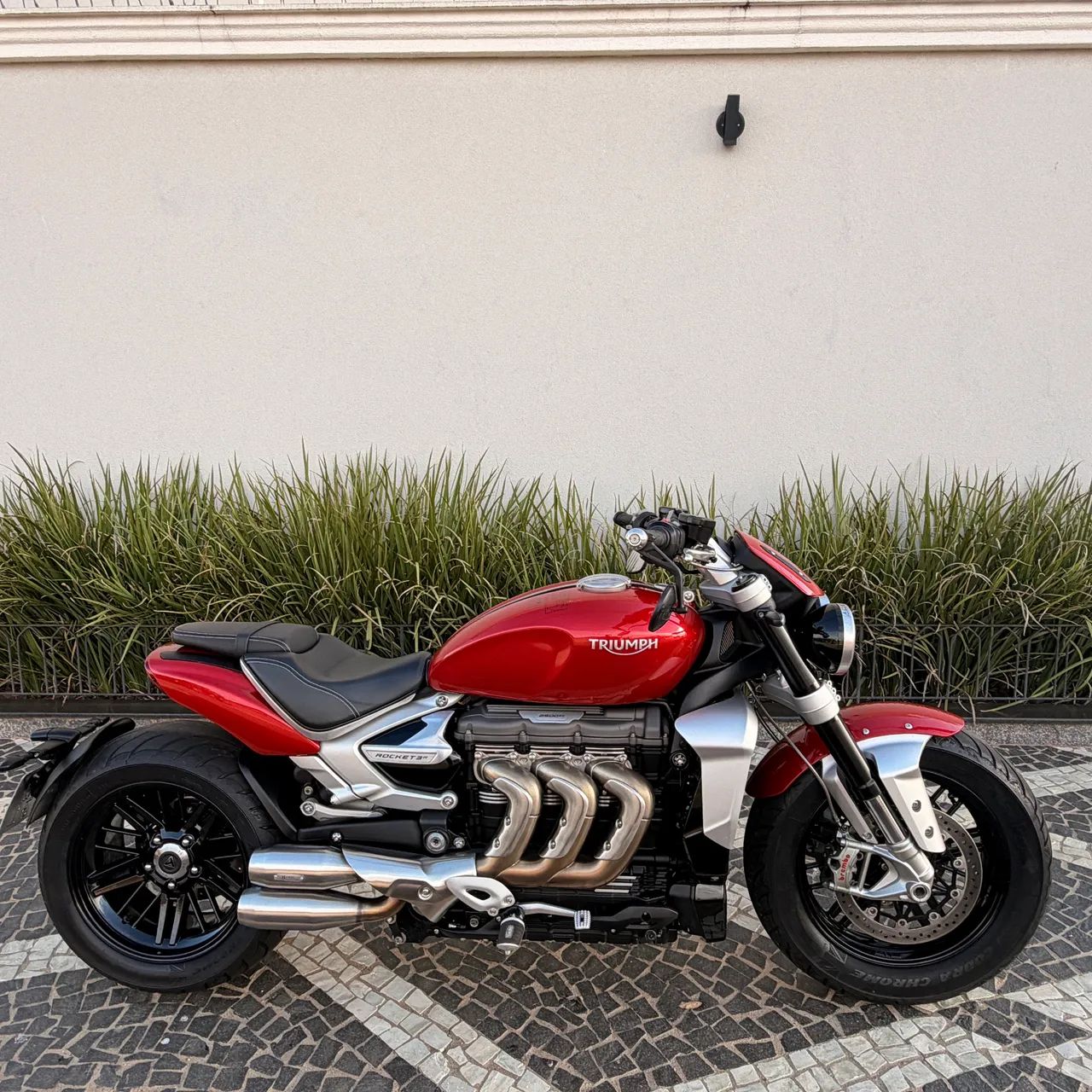 Rocket 3 R - Foto 2