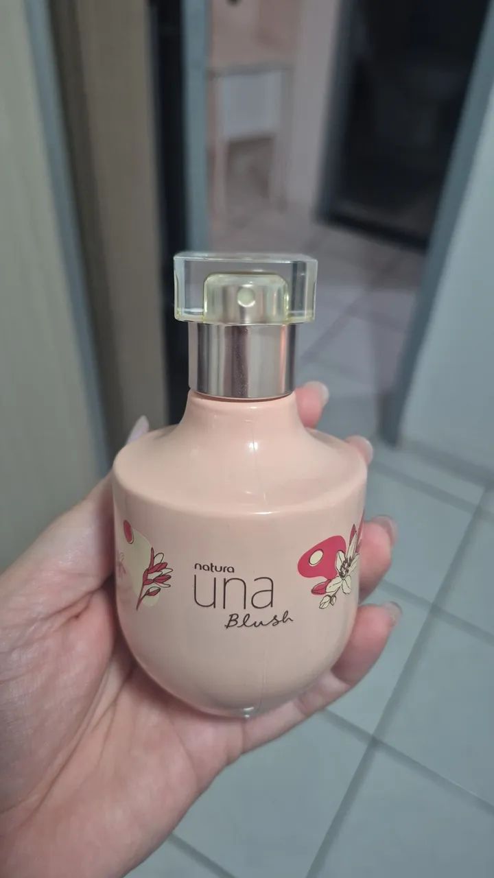 Vendo perfume Una Blush Natura 