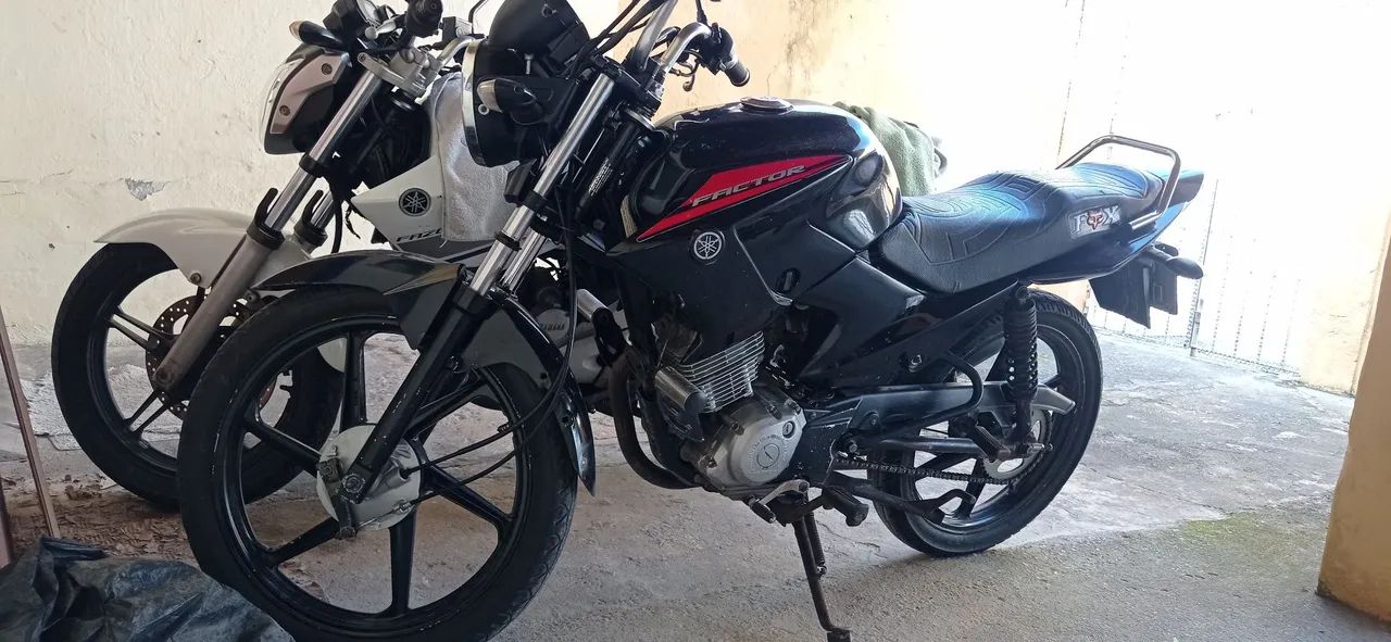 Aluguel de moto 150,00 semanal