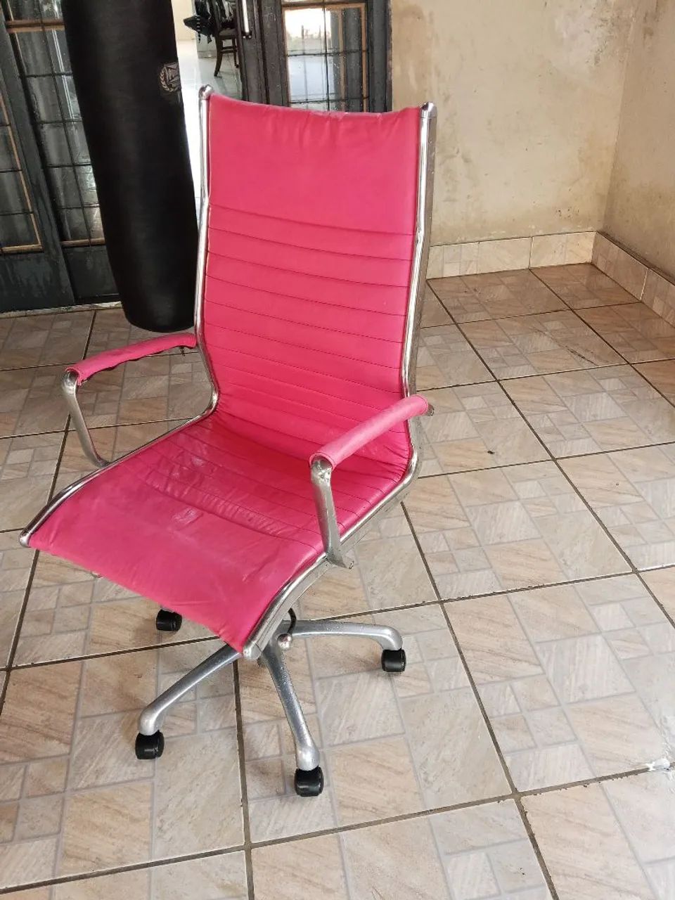 Cadeira de escritório  - Foto 2