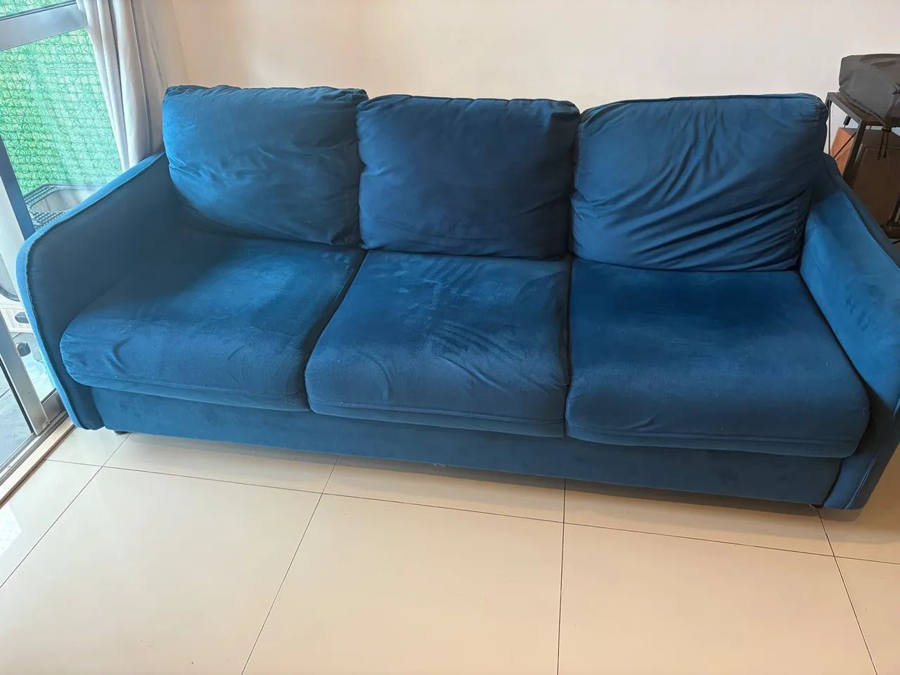 OPORTUNIDADE! Sofá 3 lugares + poltrona azul Orquídea CabeCasa ? - Foto 3