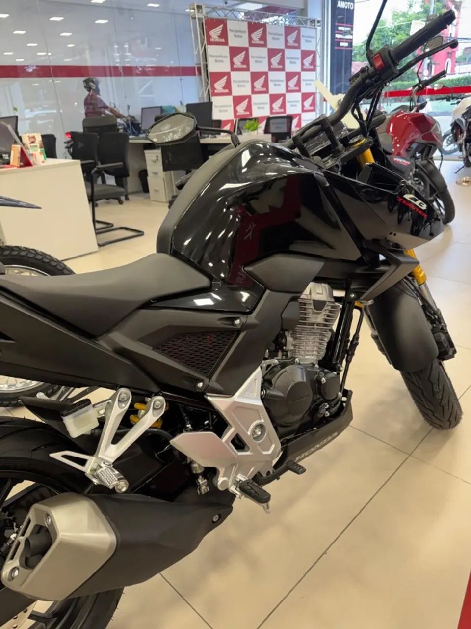cb  300 2027 - Foto 5