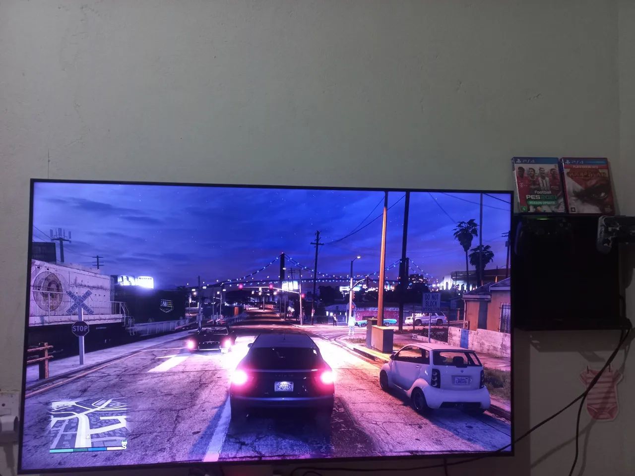 Vendo ps4 funcionando perfeitamente sem nenhum defeito  - Foto 2