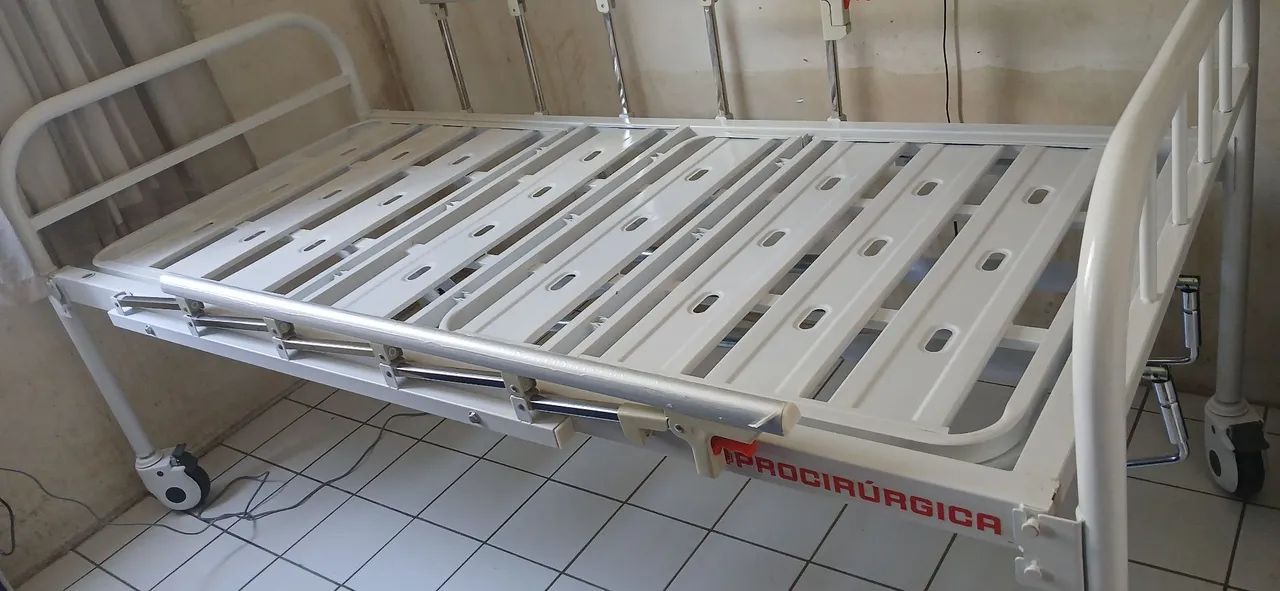 Cama hospitalar com colchão e somente 1 semana de uso - Foto 4