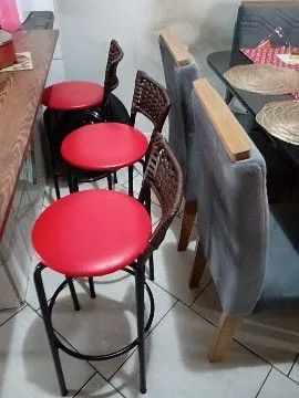 Banquetas novas 