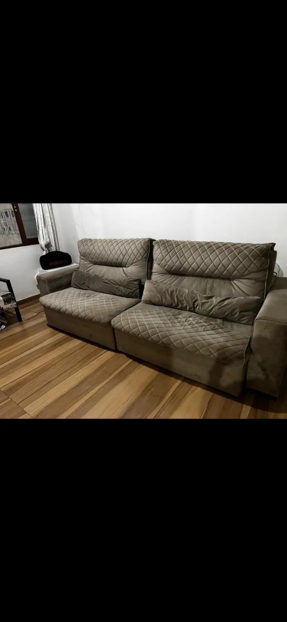 Sofá de quatro lugares com chaise - Foto 2