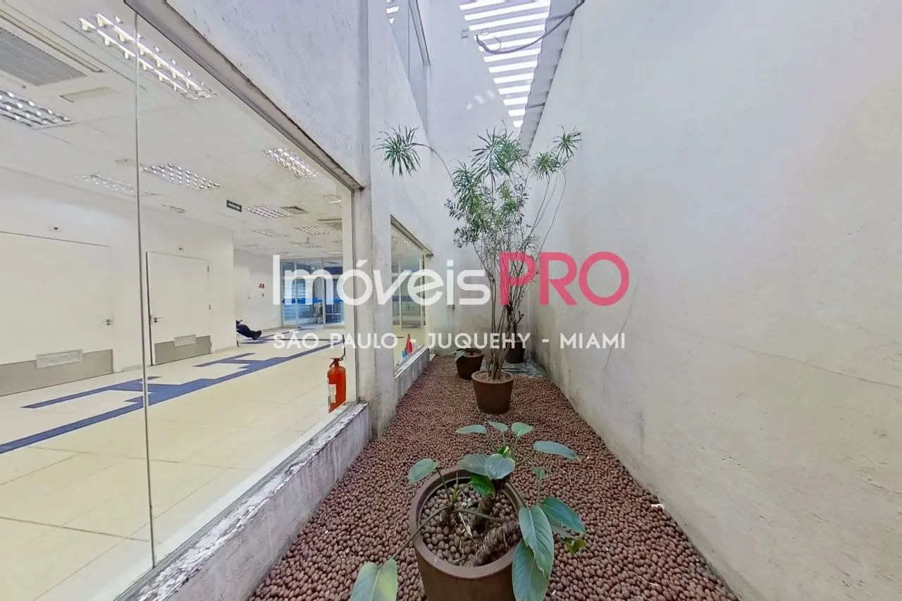 Oportunidade Única: Prédio Comercial em Moema com Zoneamento ZEU - Foto 7