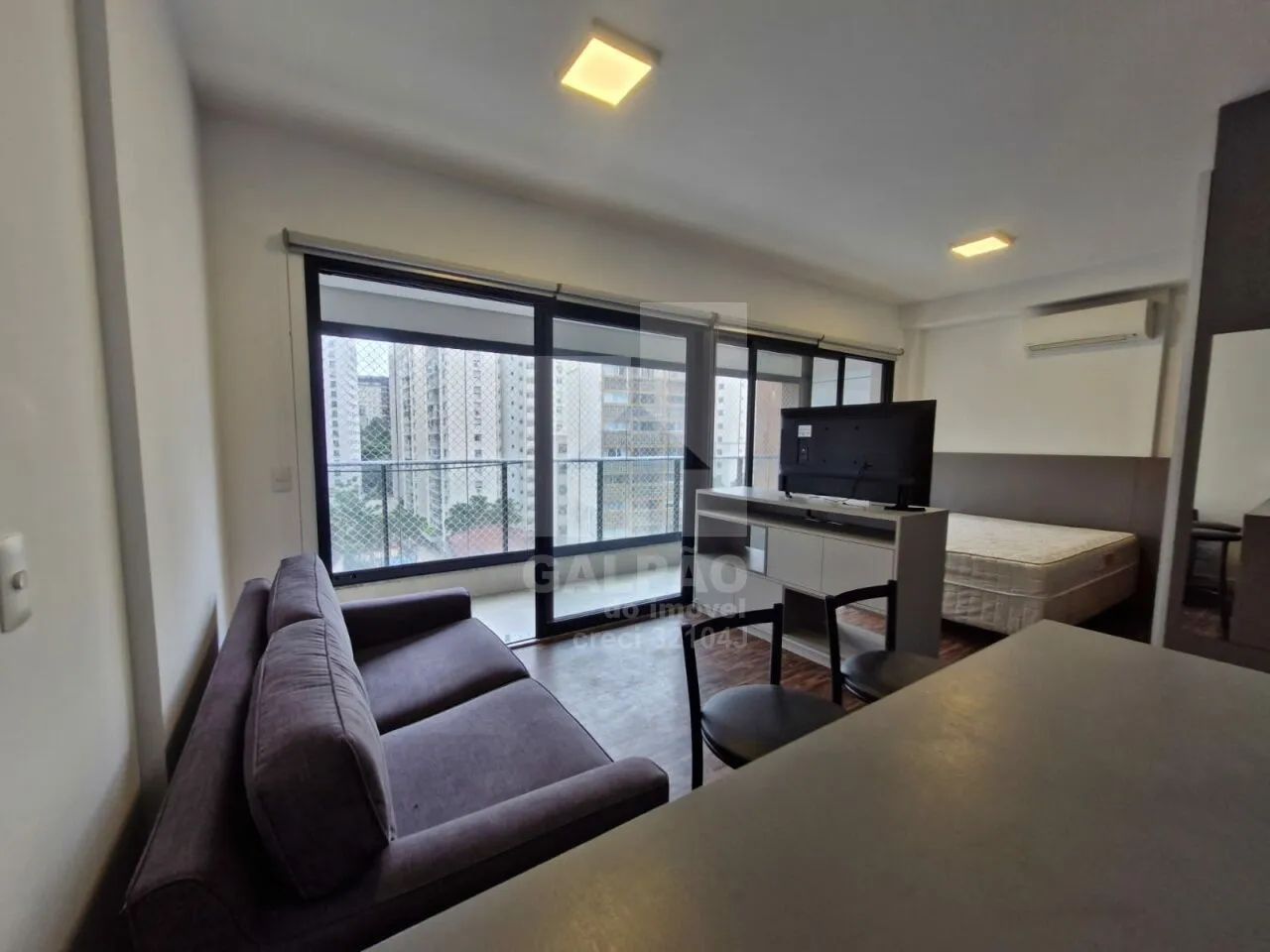 Studio mobiliado para alugar no Itaim com 1 vaga e muito lazer - Foto 5