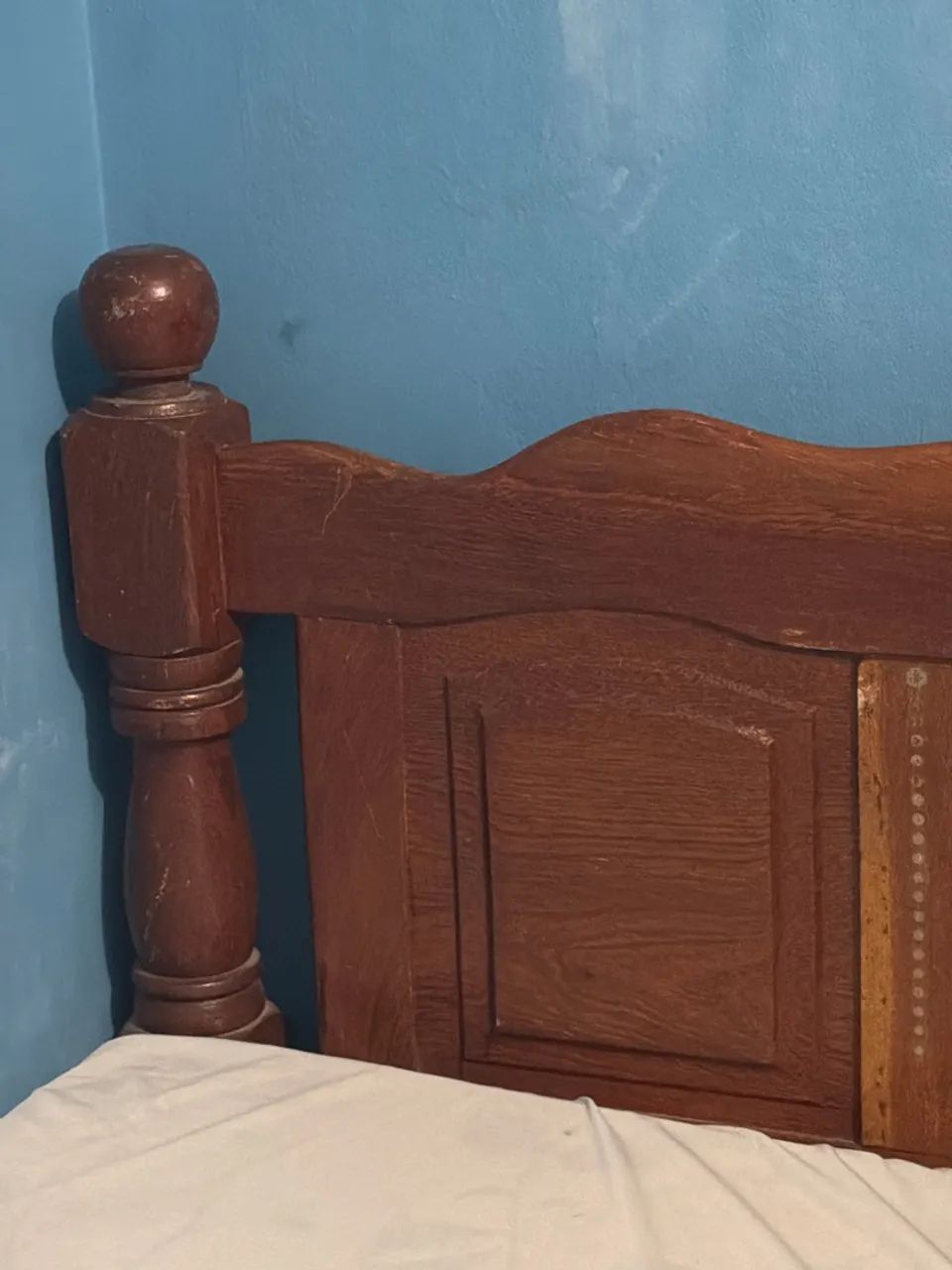 Cama de madeira com colchão  - Foto 2