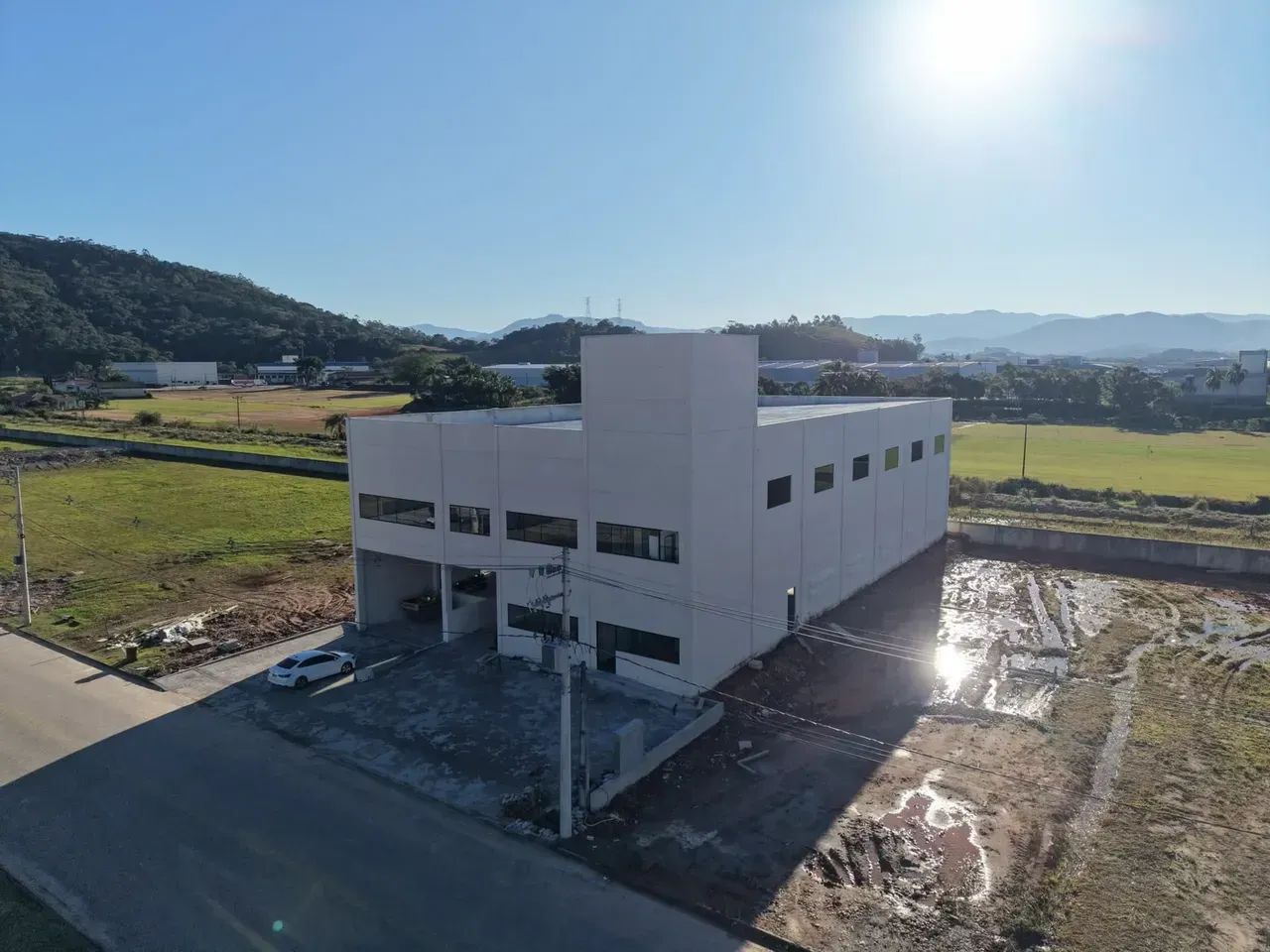 Galpão de 1237,77mts em condomínio fechado - Biguaçu - SC