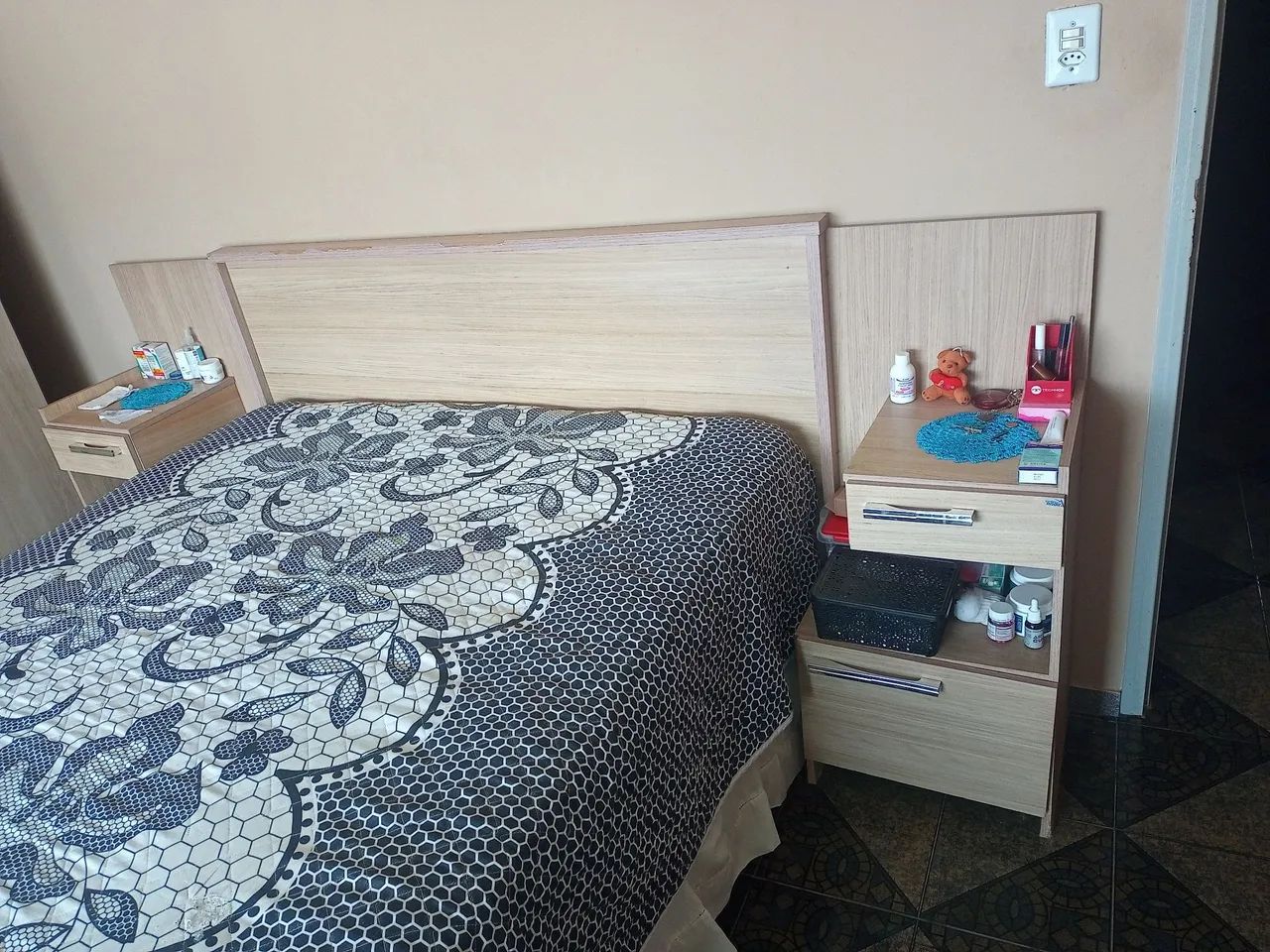 Cabeceira de cama Queen com dois criados  - Foto 5