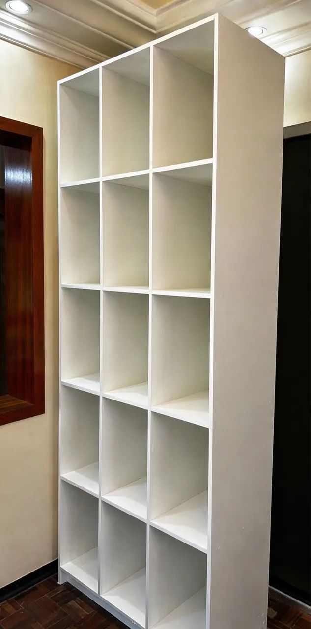 Armário com Nichos + Mesa Espelhada - Foto 2