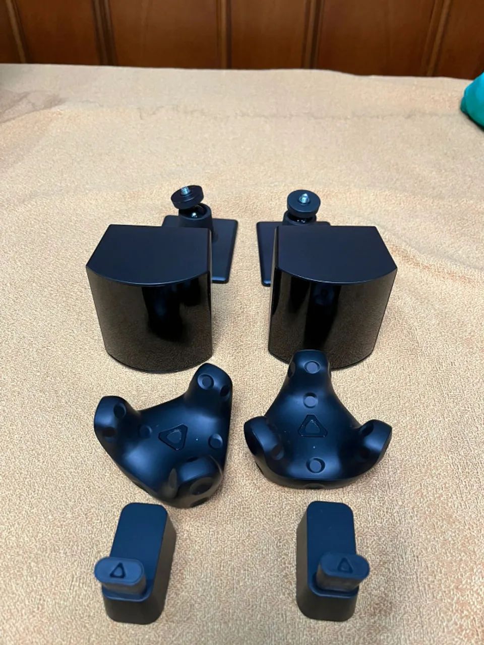 HTC VIVE Tracker e SteamVR Base Station - Peças e Acessórios de