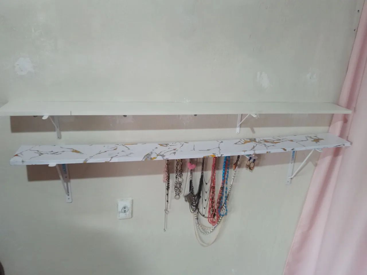 Pratileiras 1,20 e 30 cm