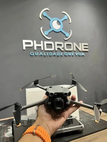 Drone Dji Mini 5 Pro Fly More Combo Com Tela