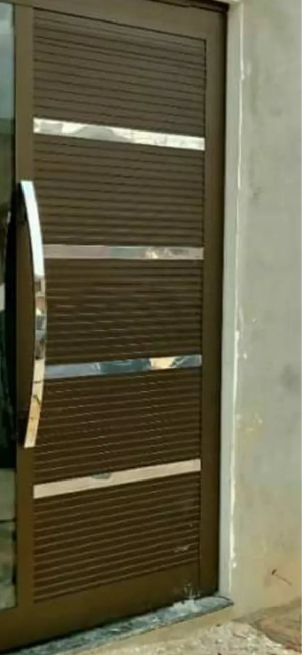 Lindas portas em alumínio branco, preto e bronze. Sofisticadas e modernas.