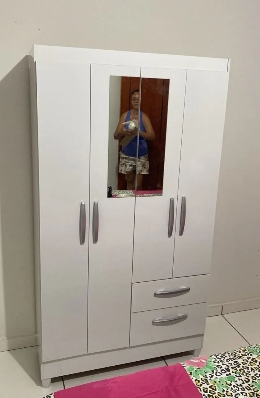 Guarda Roupa Solteiro 4 Portas com Espelho 2 Gavetas (Novo) Entrega Grátis!  - Foto 3