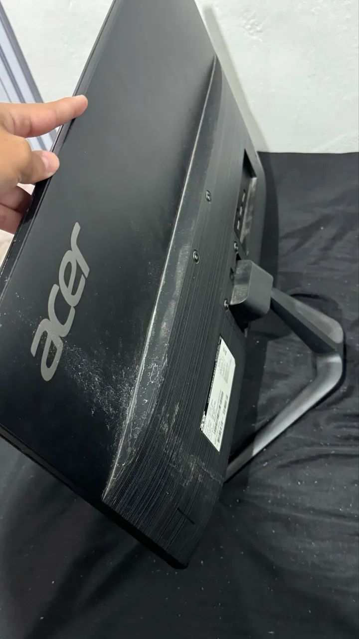 Monitor Acer Nitro KG240Y 24 180Hz - Foto 2