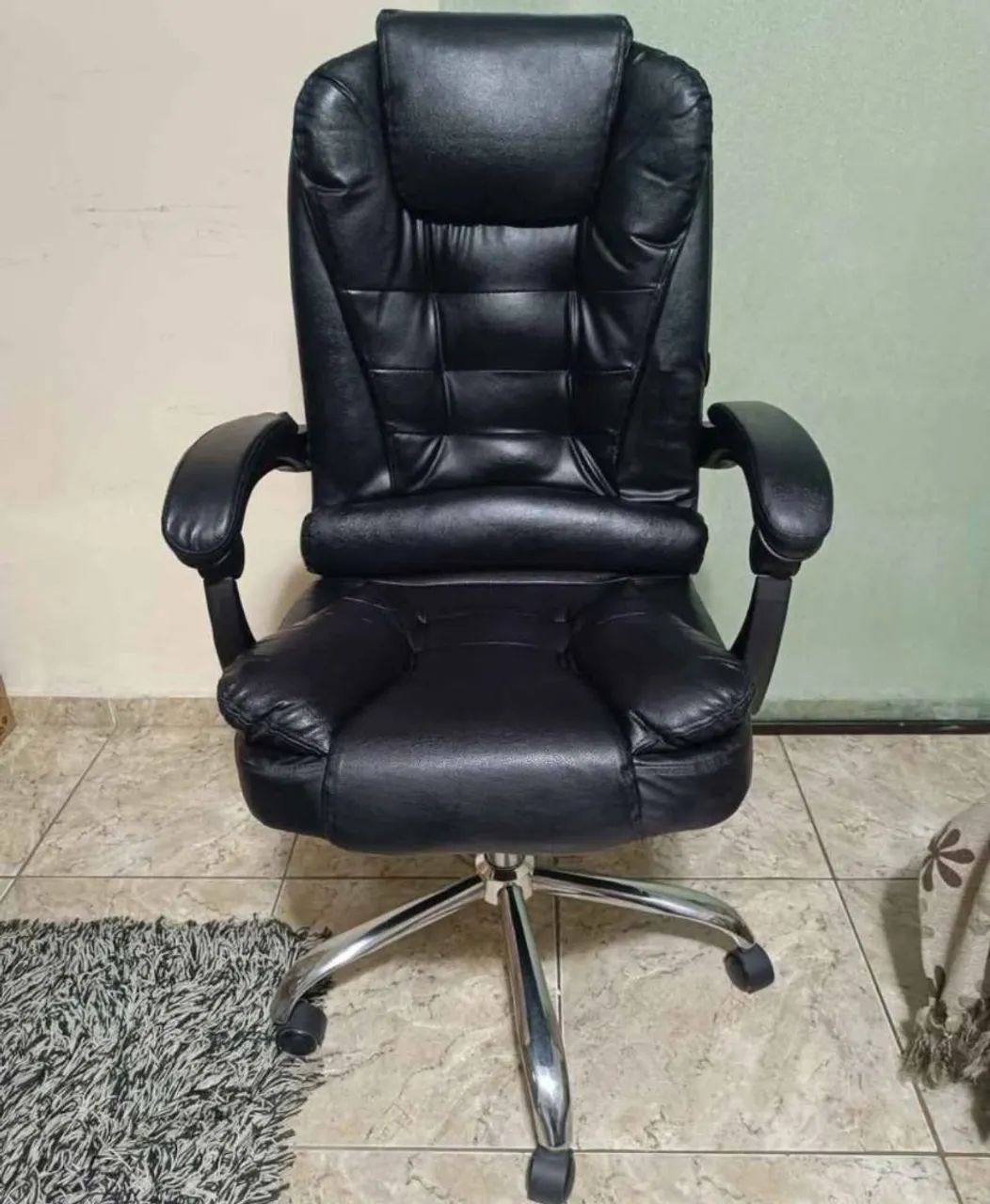 Cadeira Presidente NOVAS  - Foto 2