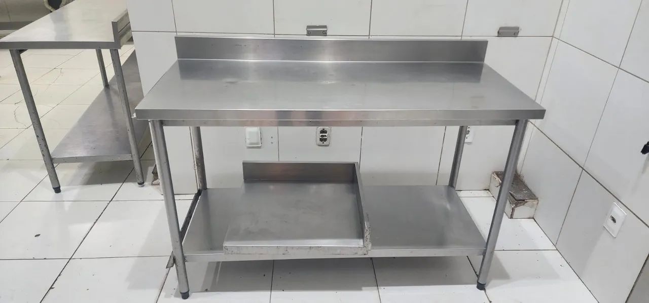 Bancada em inox com prateleira - Foto 2