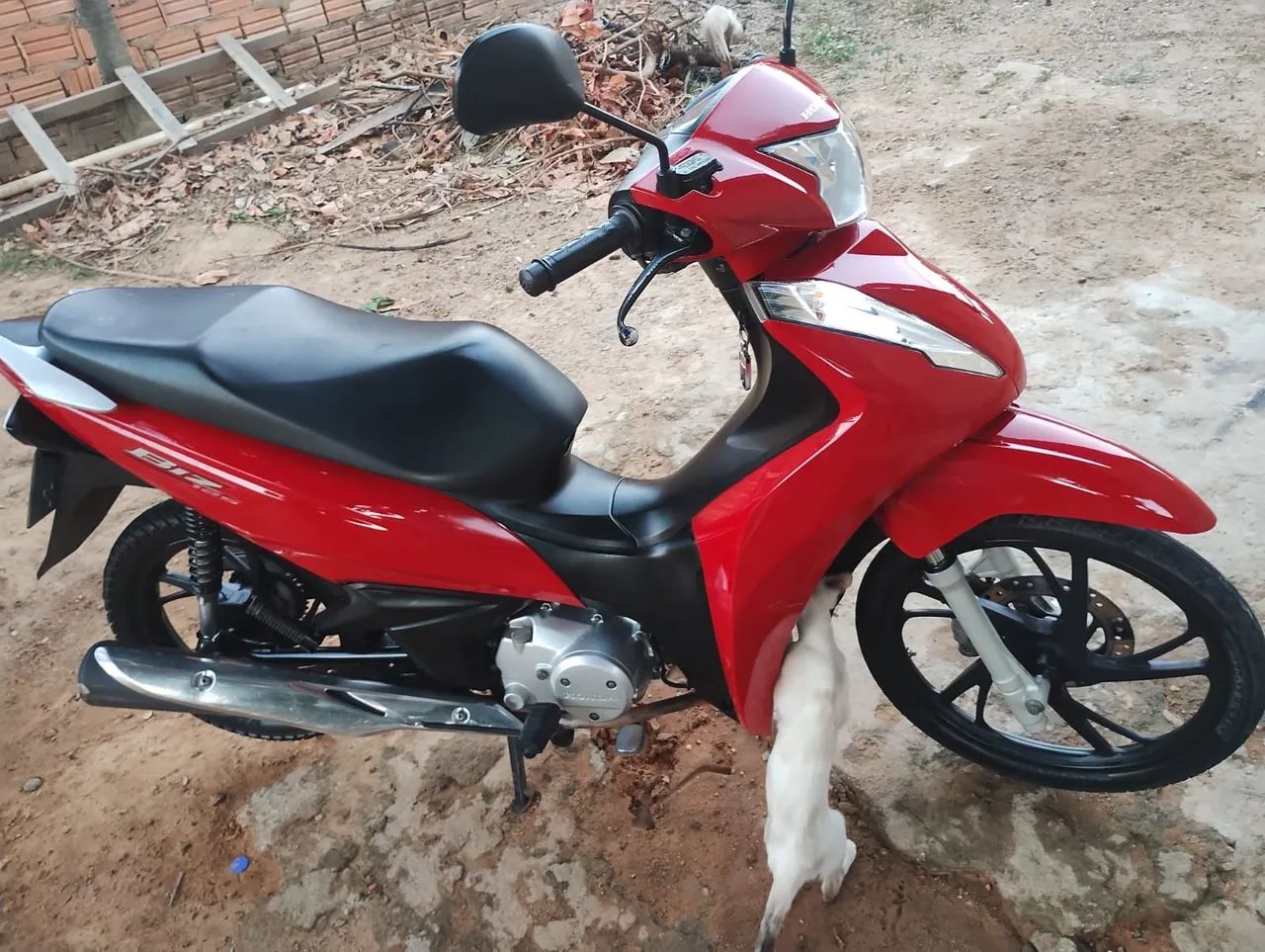 Biz 125 ano 2023 18 mil