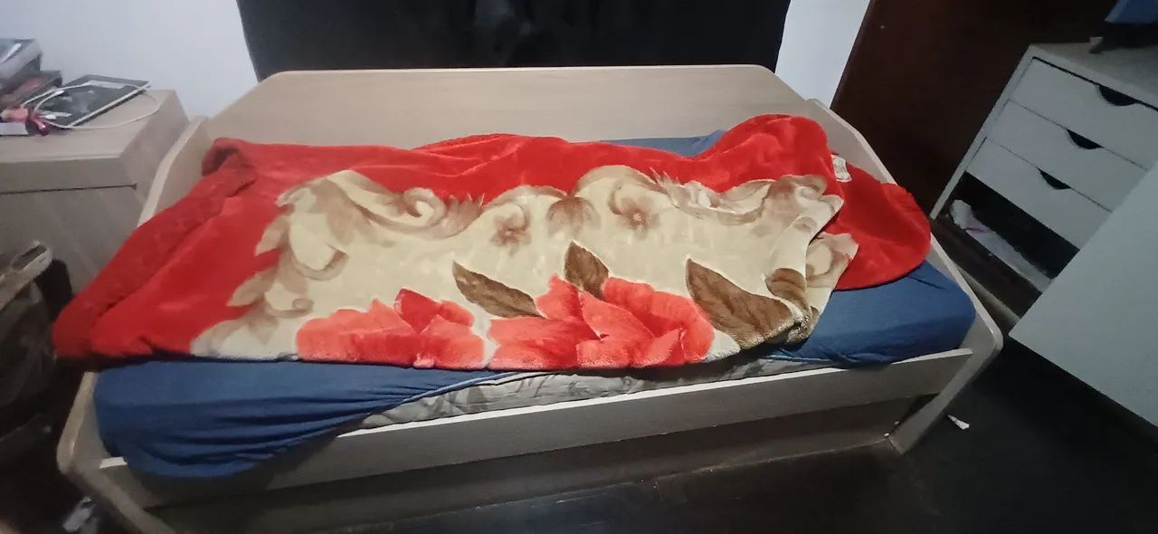 Cama solteiro 