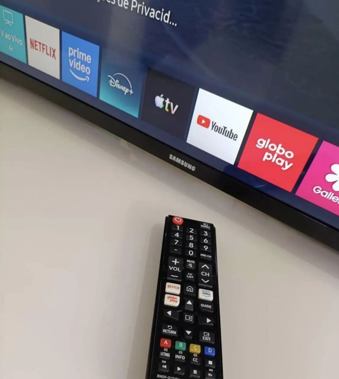 TELEVISÃO 43 POLEGADAS SAMSUNG SMART TODOS APLICATIVOS ATUALIZADOS FAÇO ENTREGA SEM CUSTO  - Foto 3