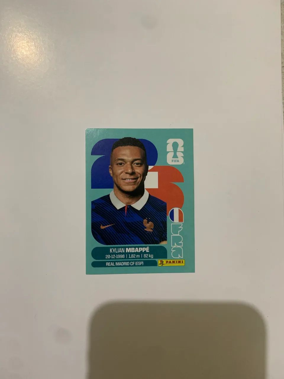 Figurinha do Mbappé Oficial - Foto 4