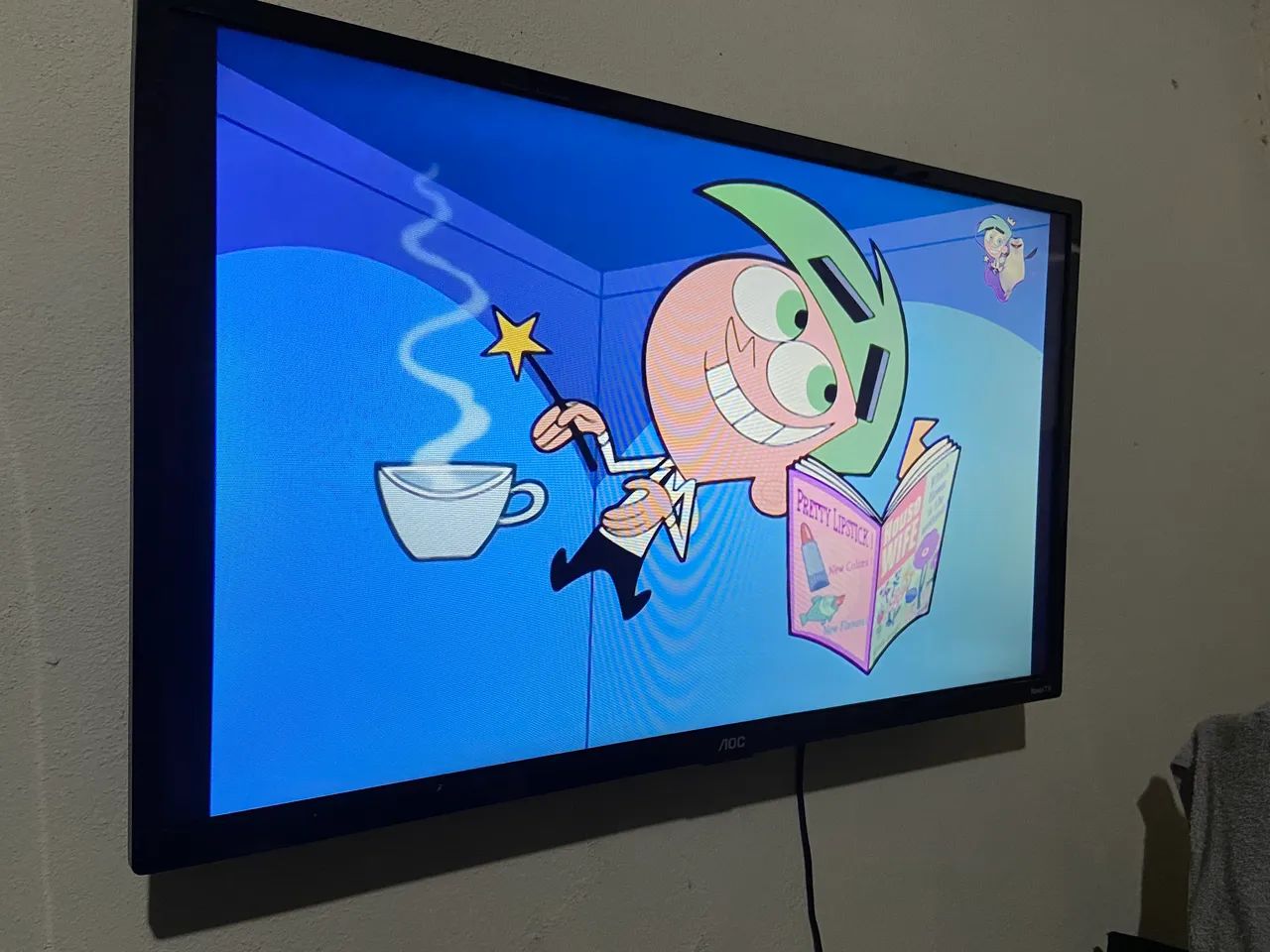 Vendo tv 32 polegadas roku AOC