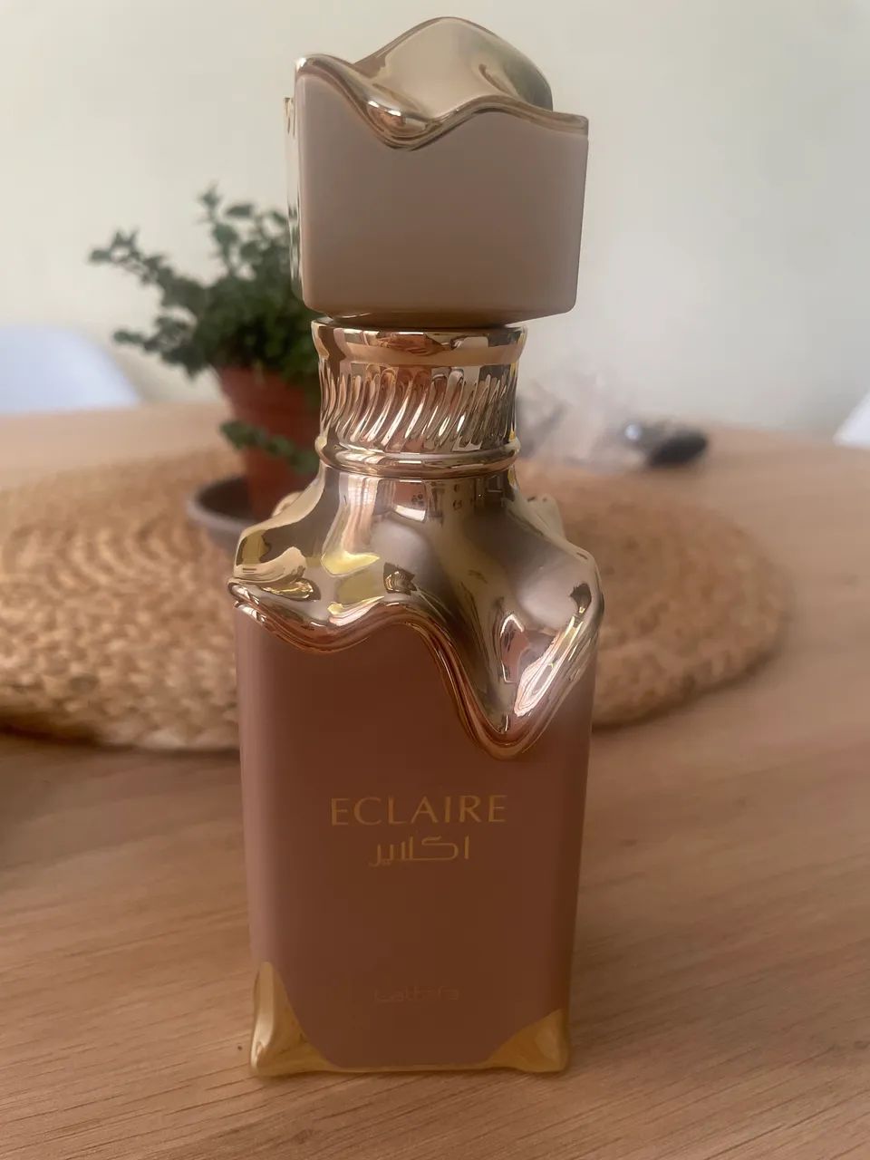 Perfume Árabe Eclaire Lattafa