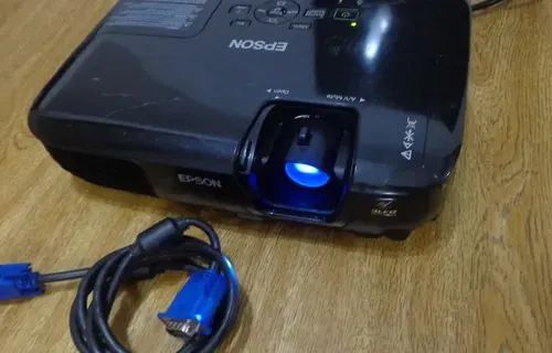 Projetor de vídeos Epson s10+ - Foto 3