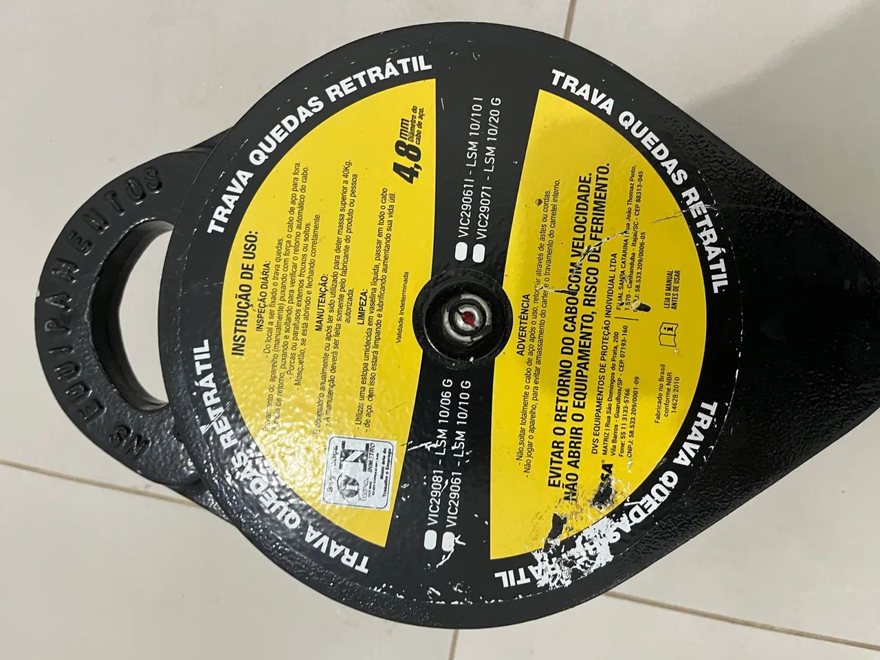 Trava Quedas Retrátil Com Cabo De Aço 4,8mm De 6m. - Foto 3