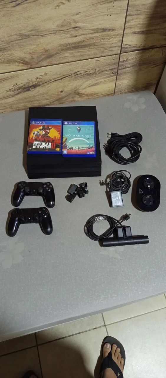 PS4 PRO