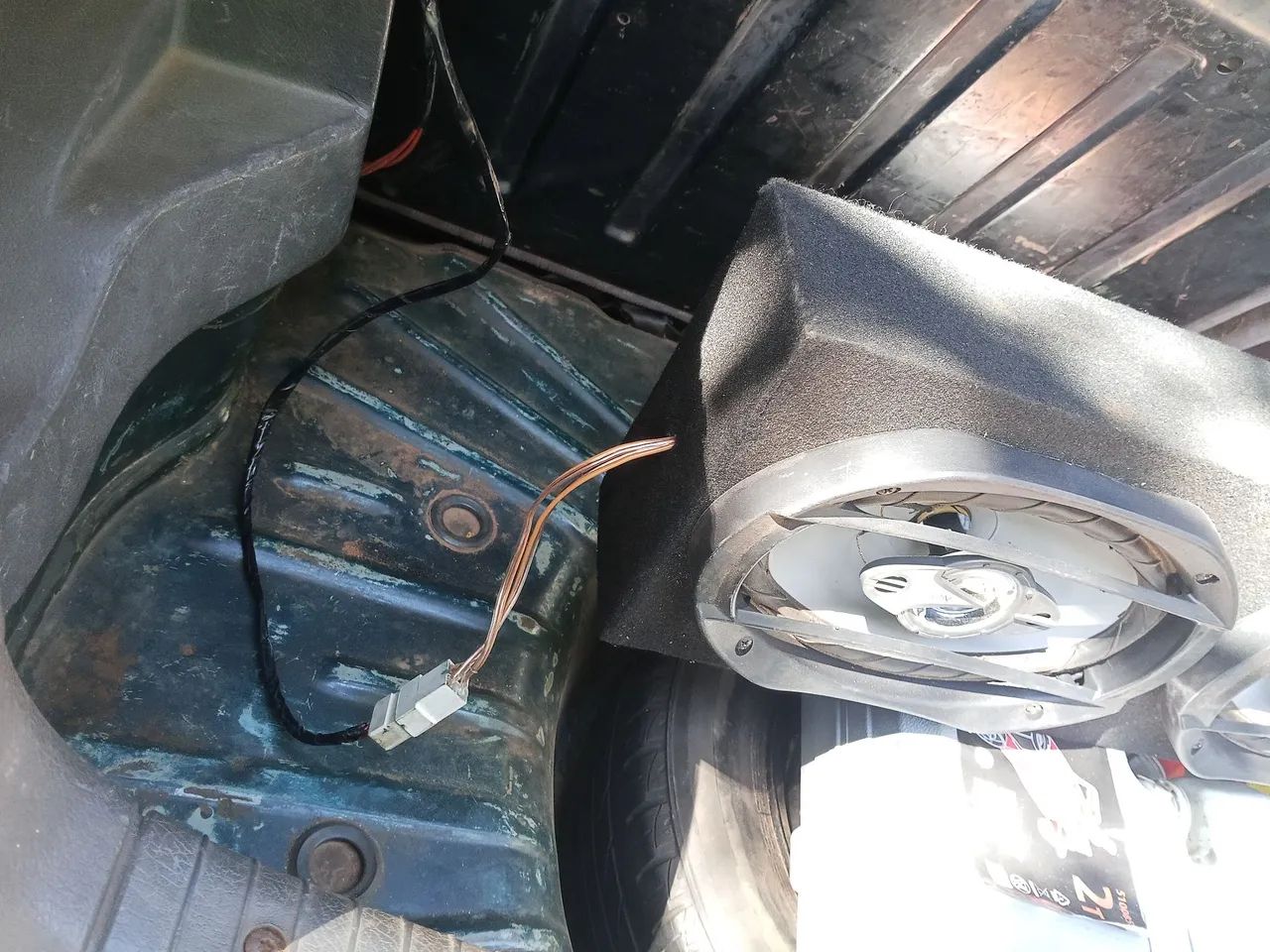 Caixa de som automotivo  - Foto 3