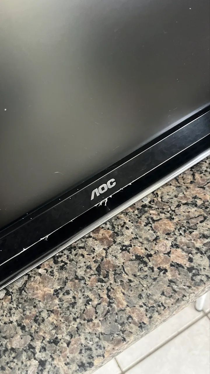 Tv Monitor AOC 22 polegadas com tela LED - Foto 2