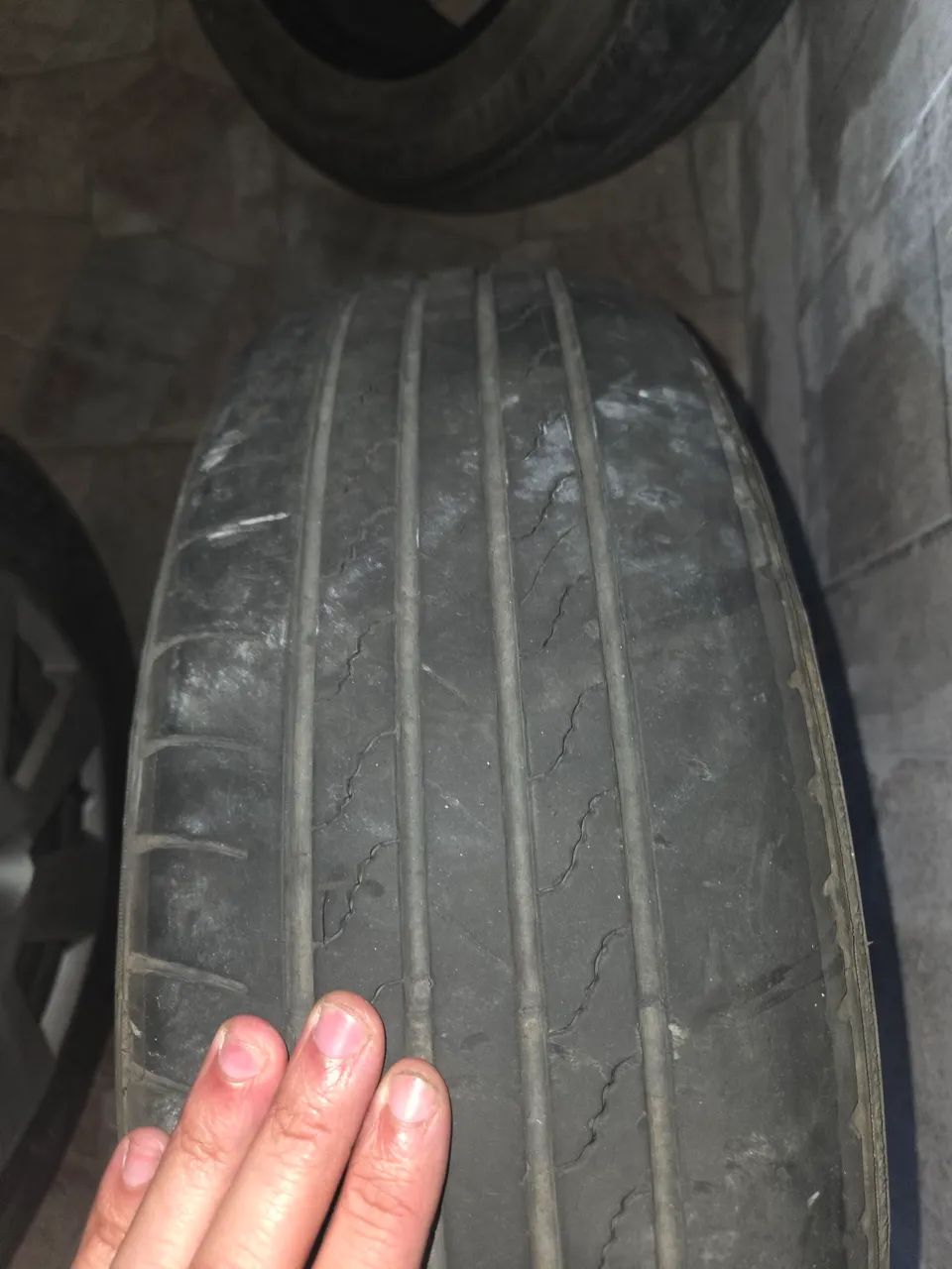 Pneus Bridgestone  - Foto 4