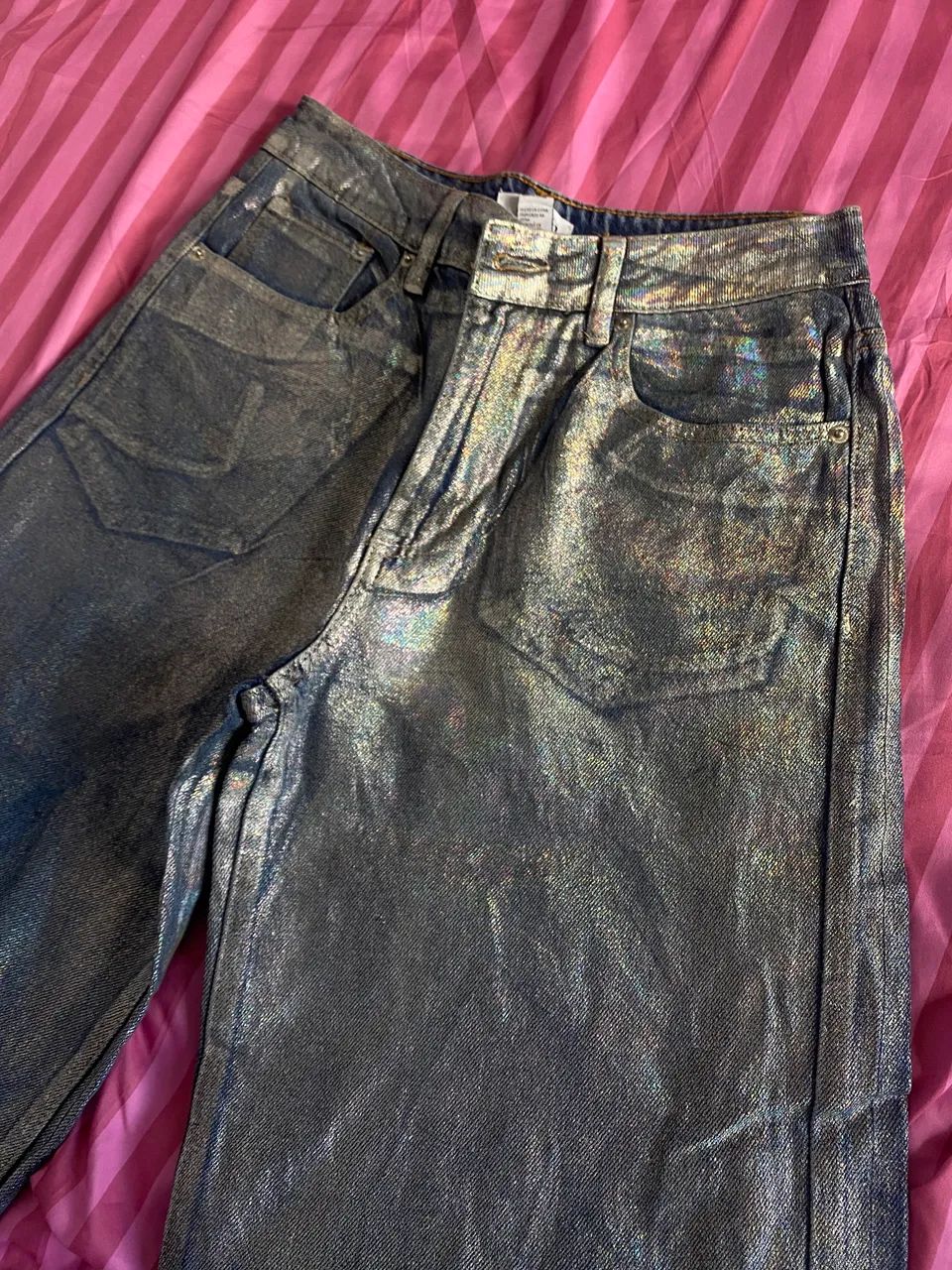 Calça holográfica Forever 21 - Foto 3