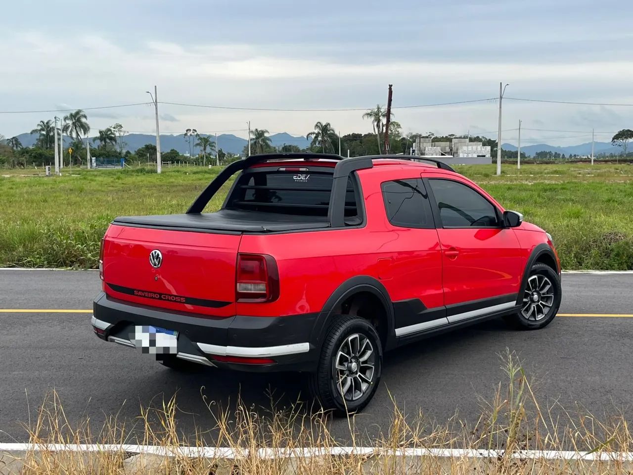 Volkswagen Saveiro Cross 1.6 T.flex 16V CD 2017 - Foto 5