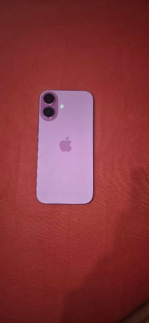 iPhone 16