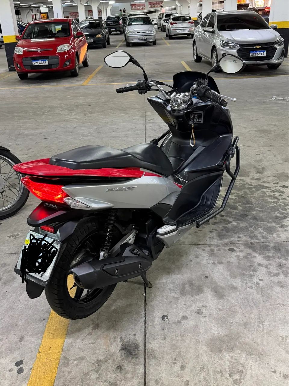VENDO PCX SPORT 2018 - Foto 4