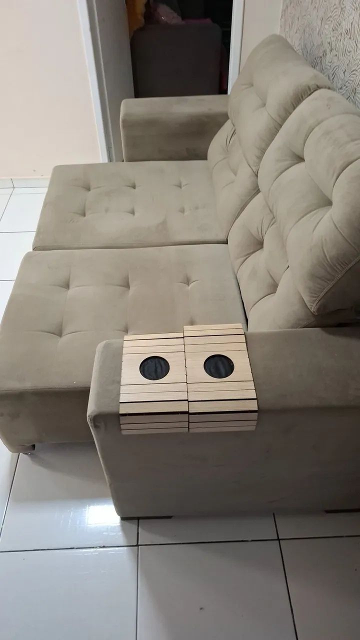 Vendo Sofá Retrátil em Ótimo Estado R$ 1000 - Foto 3