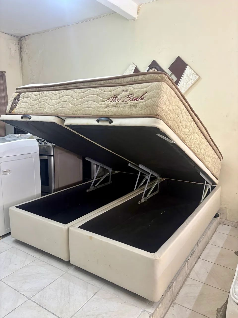 Cama box de casal Queen baú , cama de casal baú 