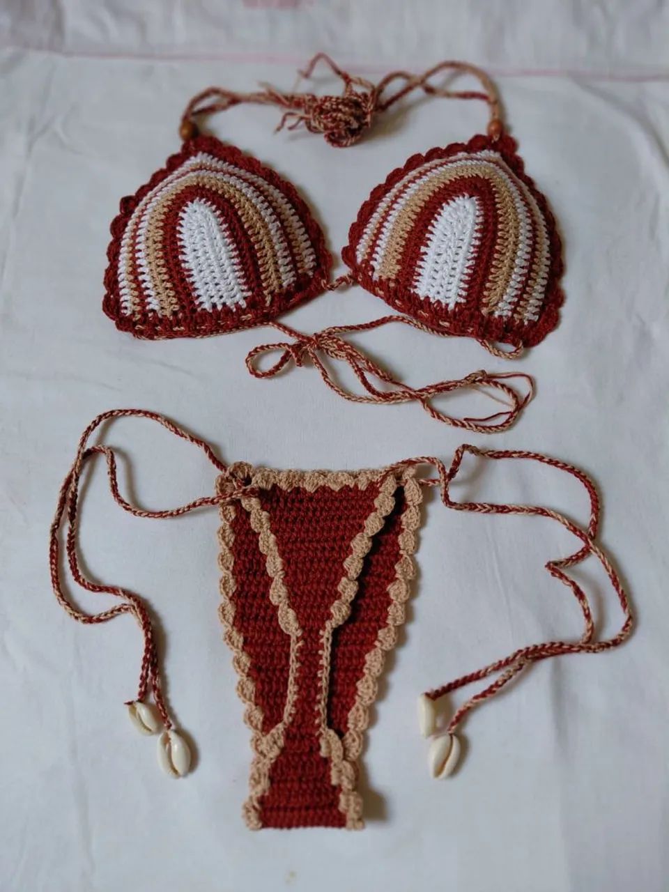 Biquini de croche 
