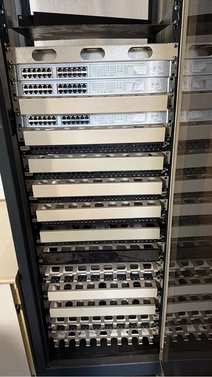 Rack servidor cpd internet fechado - Foto 5