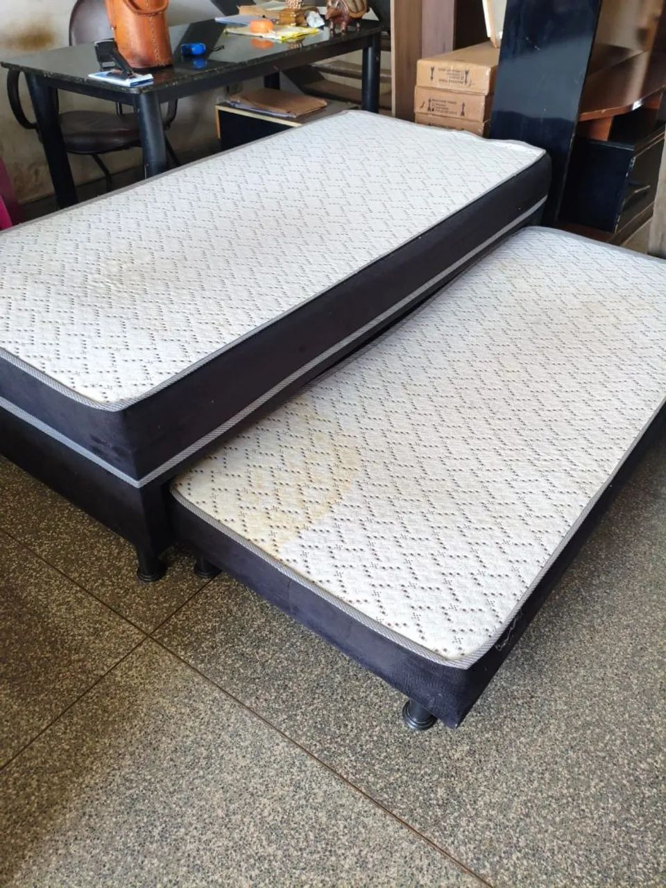 Cama box de solteiro com auxiliar bem conservado ((ENTREGO GRATIS)) - Foto 2