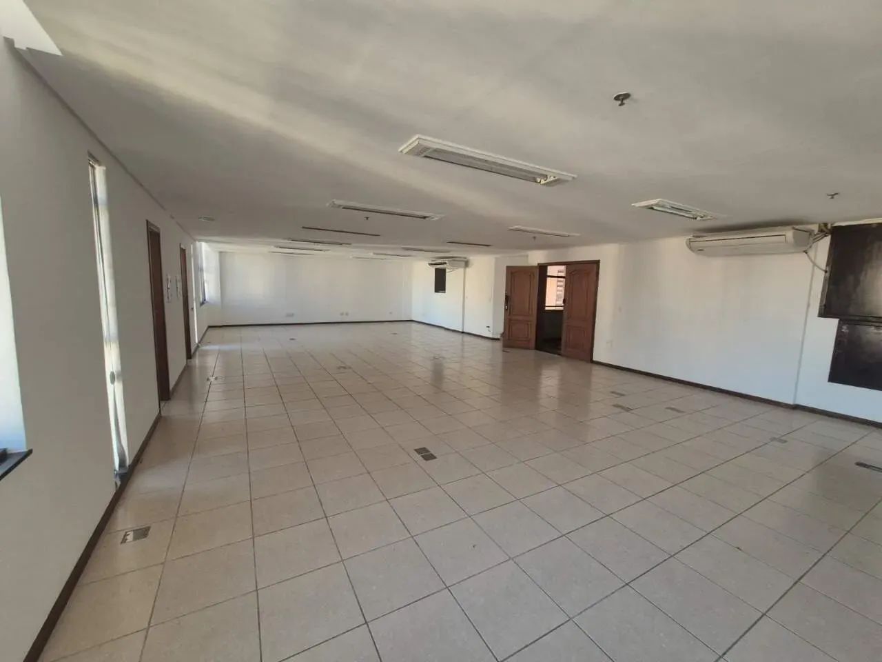 Sala para alugar no Barro Preto - Foto 3
