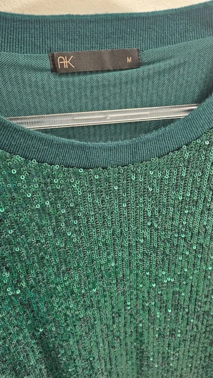Blusa verde paetê  - Foto 3