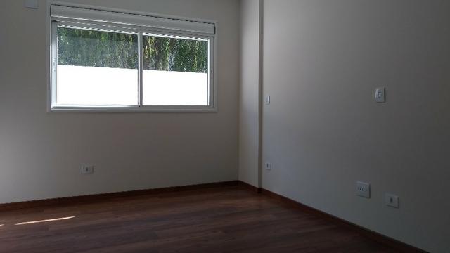 Apartamento com Terraço sendo 03 Suítes no São Francisco em Curitiba. - Foto 17